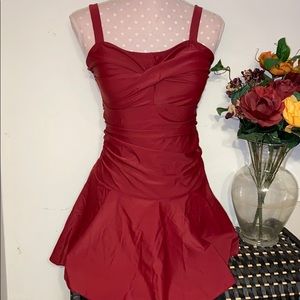 NWT SUPER CUTE MAROON SWIMSUIT WITH SKIRT🌹🌹🌹🌹